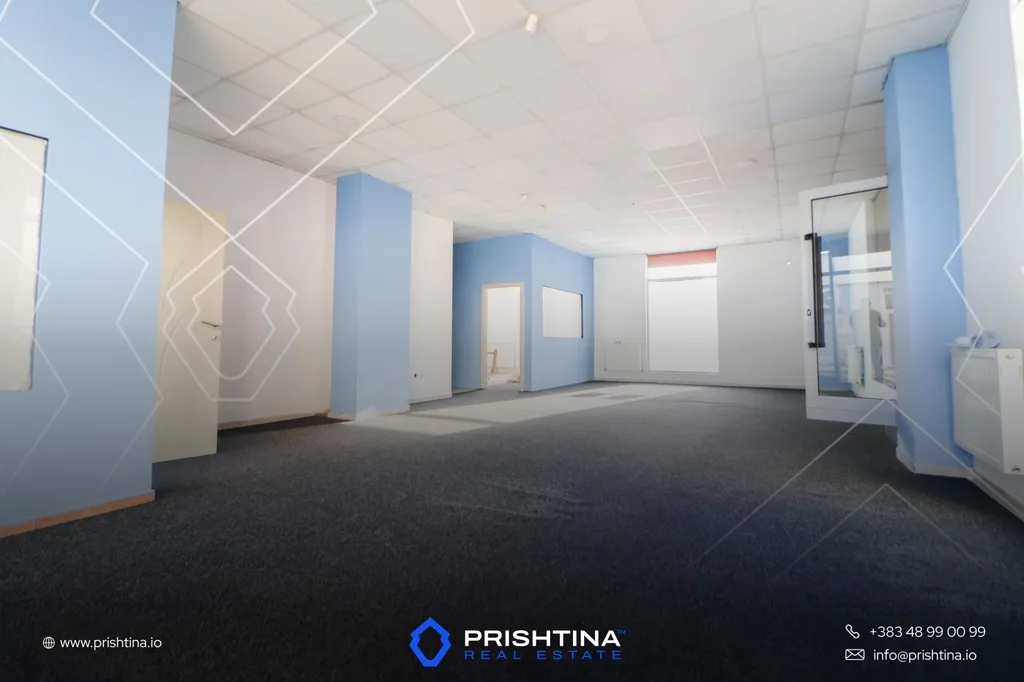 Lokal me qira 150m² në Emshir