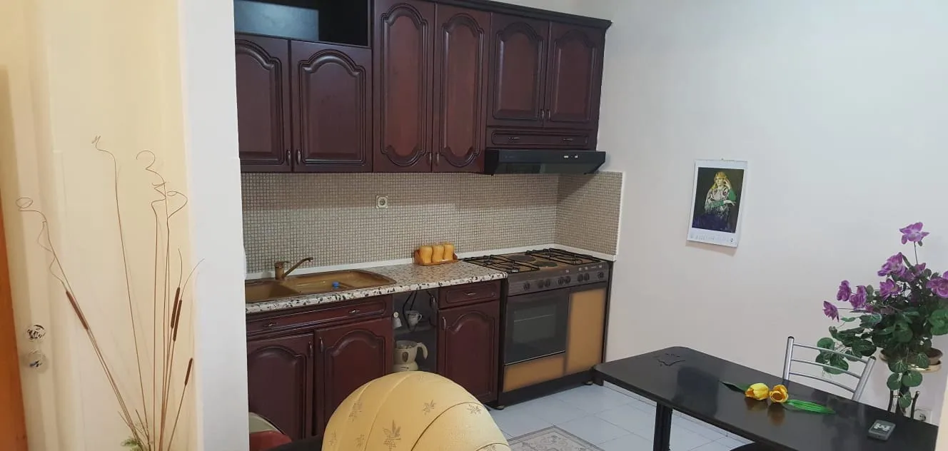 Apartament Me Qera 2+1 Tek Shallvaret (ID B221342) Tirane