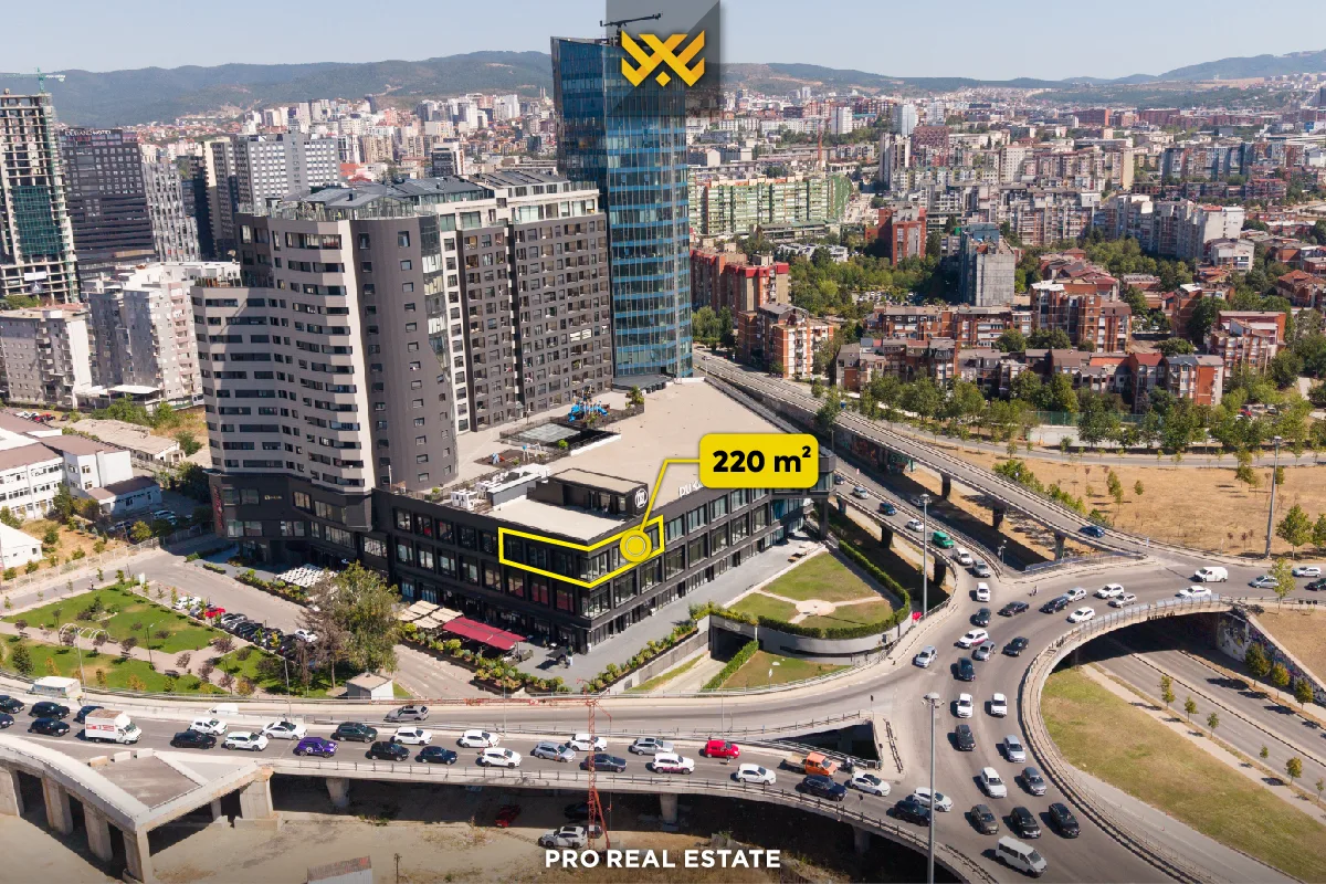 Lokal 220m² me #QIRA në Lakrishtë
