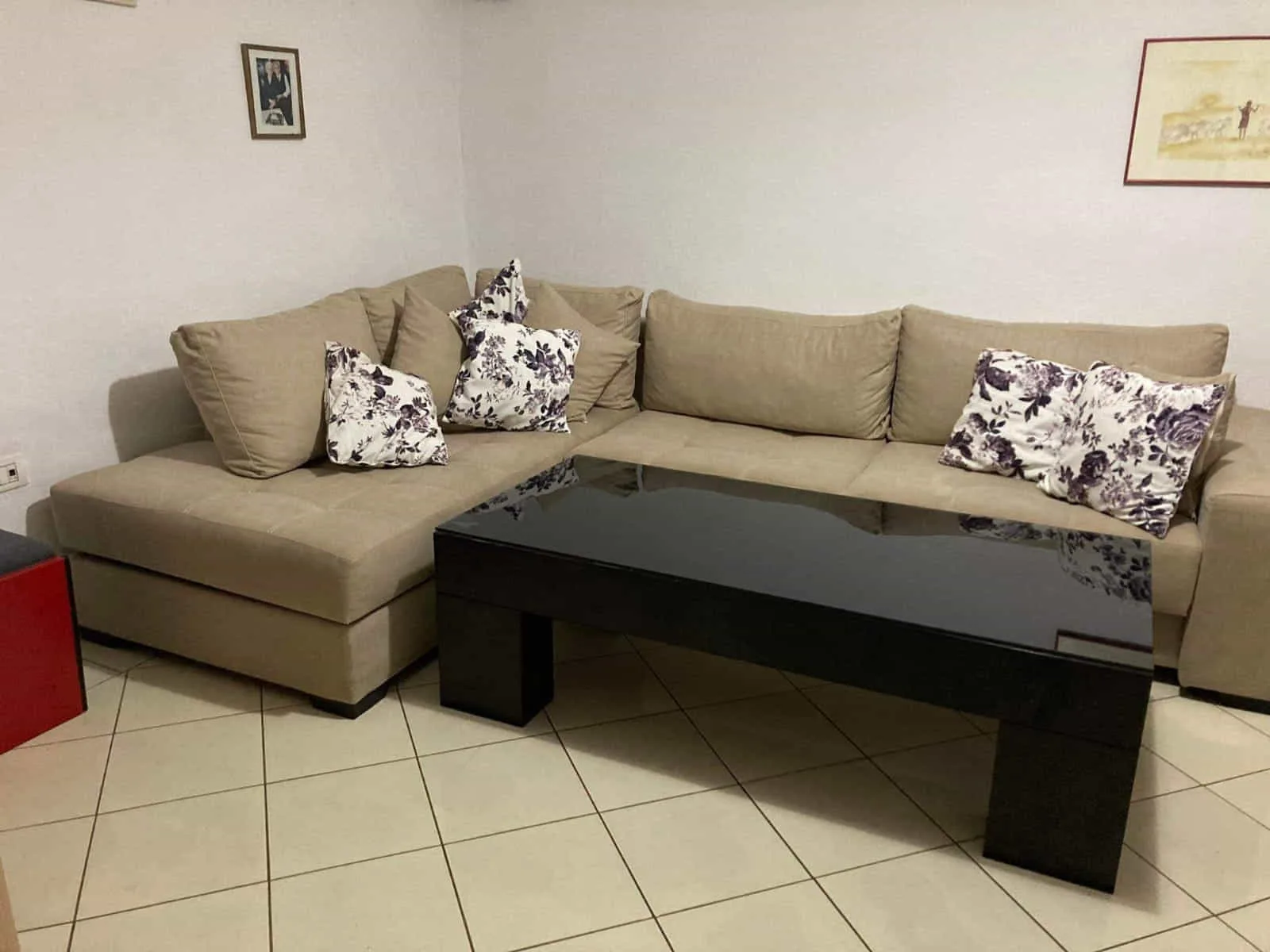 Vile Me Qera 1+1 Tek Pazari i Ri (ID BV22475) Tirane