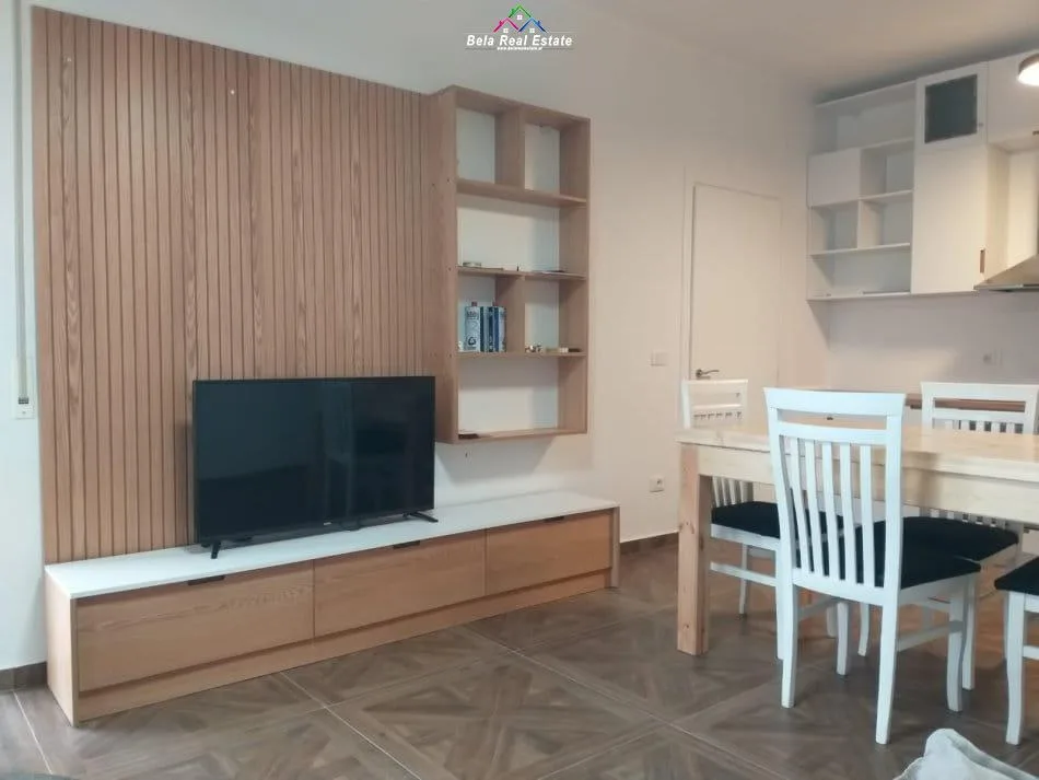 Apartament Me Qera 1+1 Tek 5 Maji (ID B2101327) Tirane