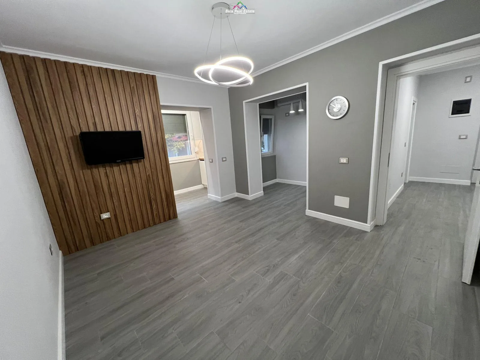 Zyre Me Qera 1+1 Tek Shkolla e Kuqe (ID BZ2740) Tirane