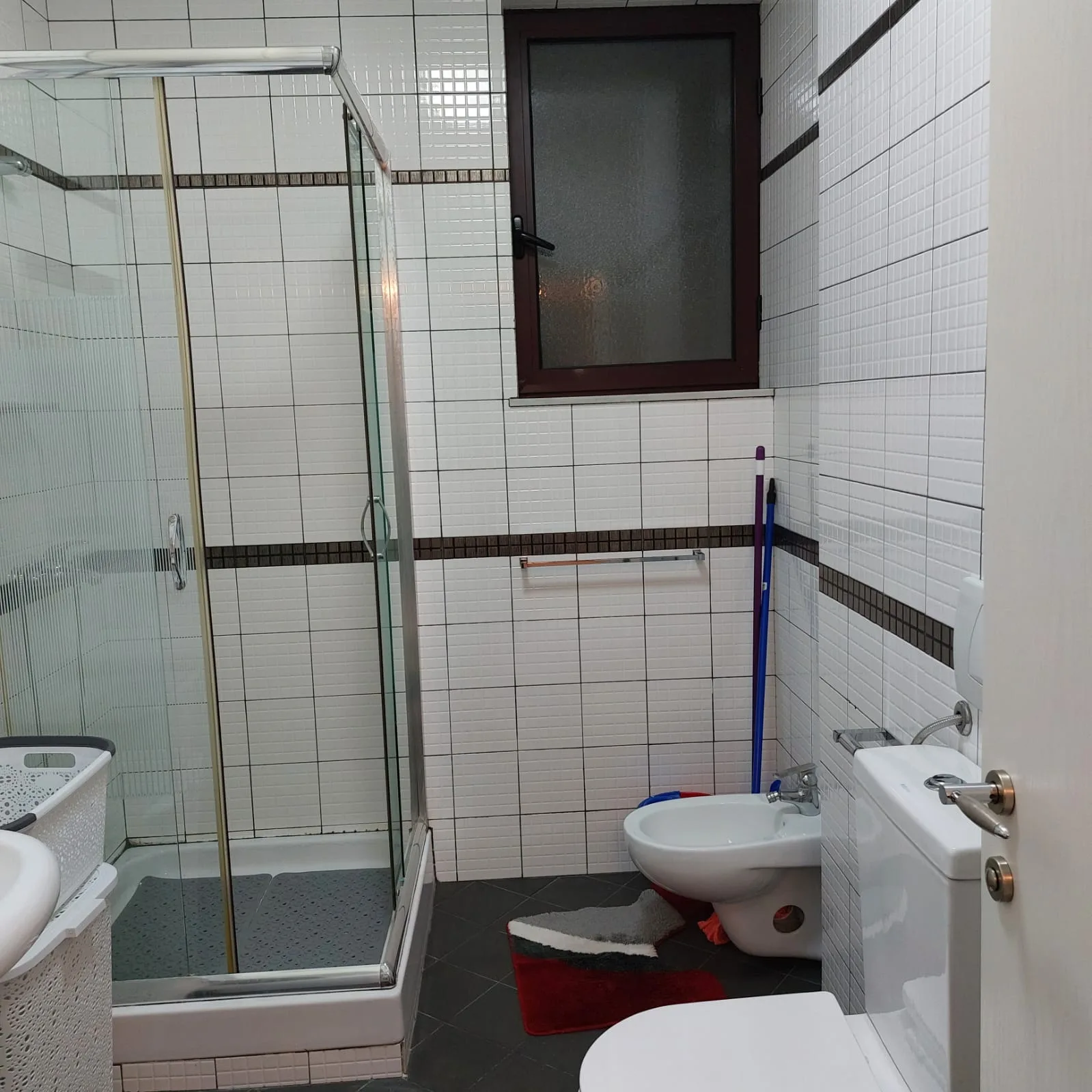 Jepet Me Qera Kati 1 I Nje Vile Qytet-Student (ID BV2200) Tirane