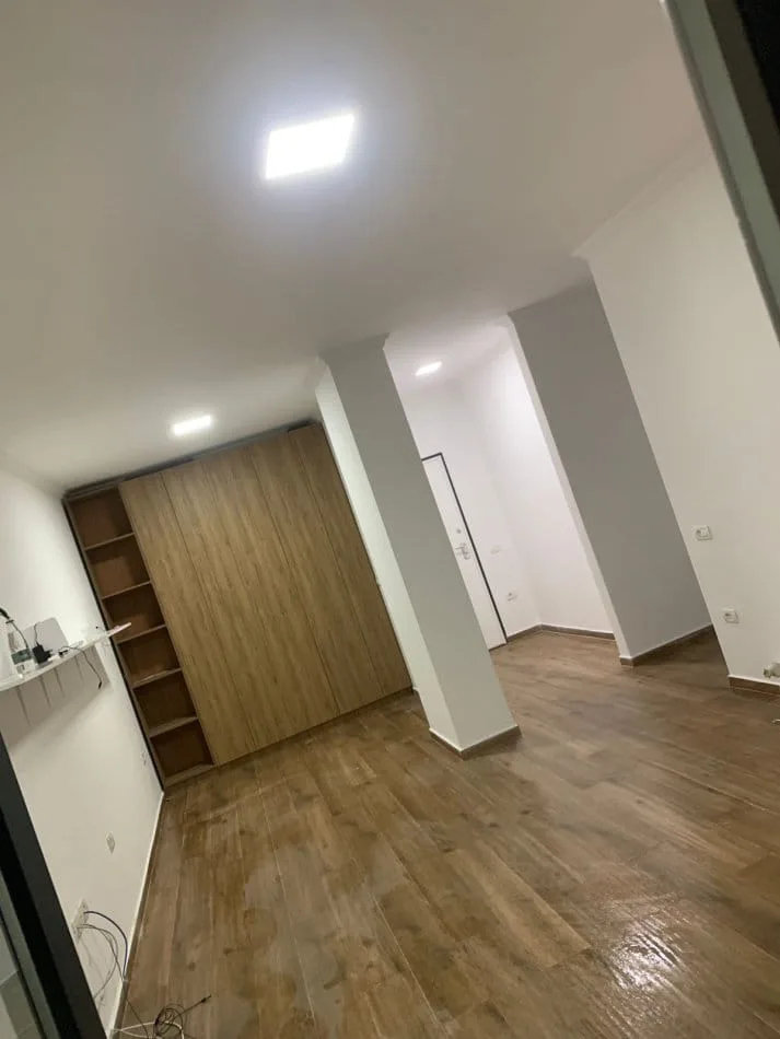 Zyre Me Qera 1+1 Tek Myslym Shyri (ID BZ2612) Tirane