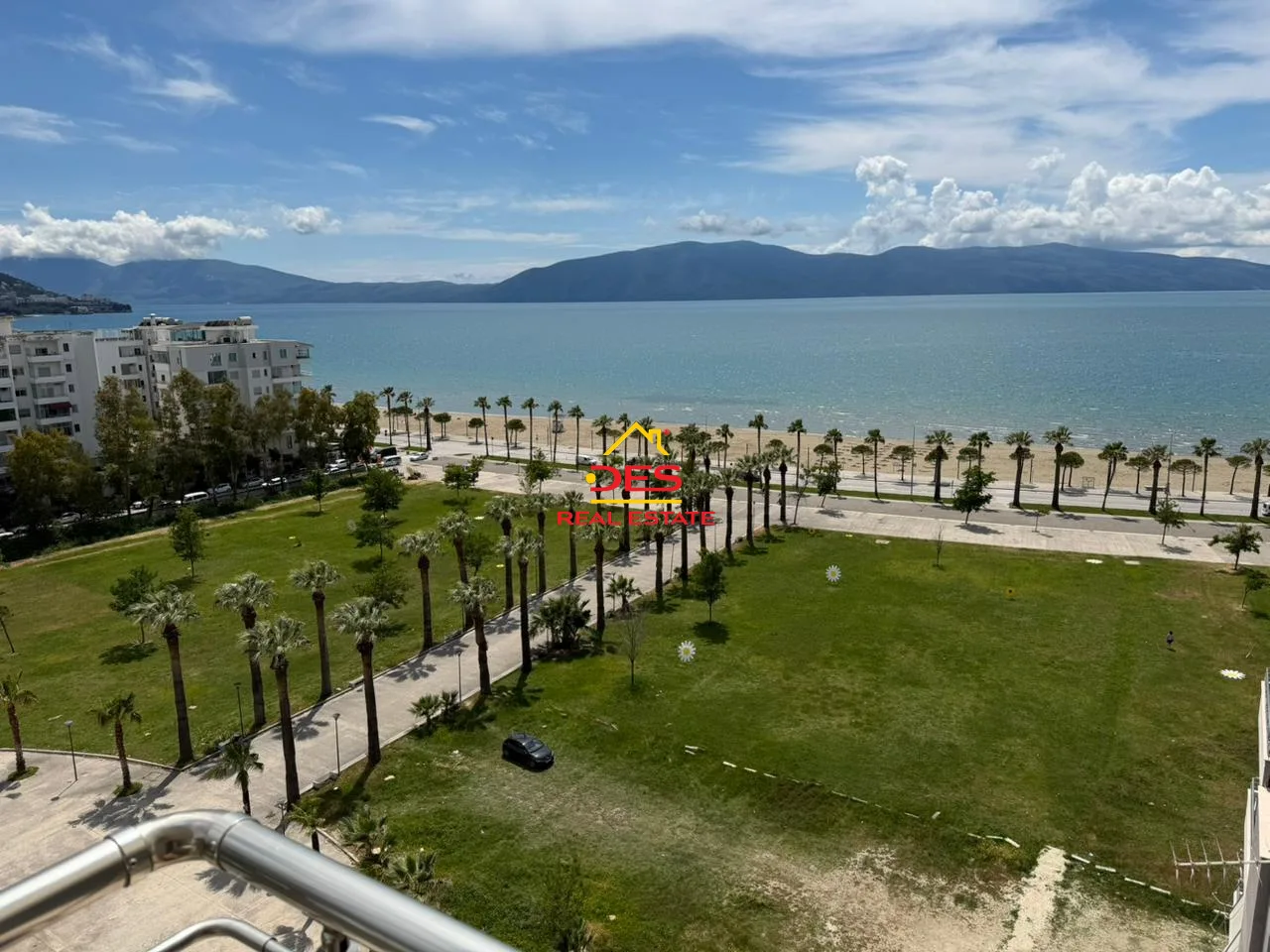 Jepet me qira apartament 1+1 me pamje nga deti në lungomare, vlorë