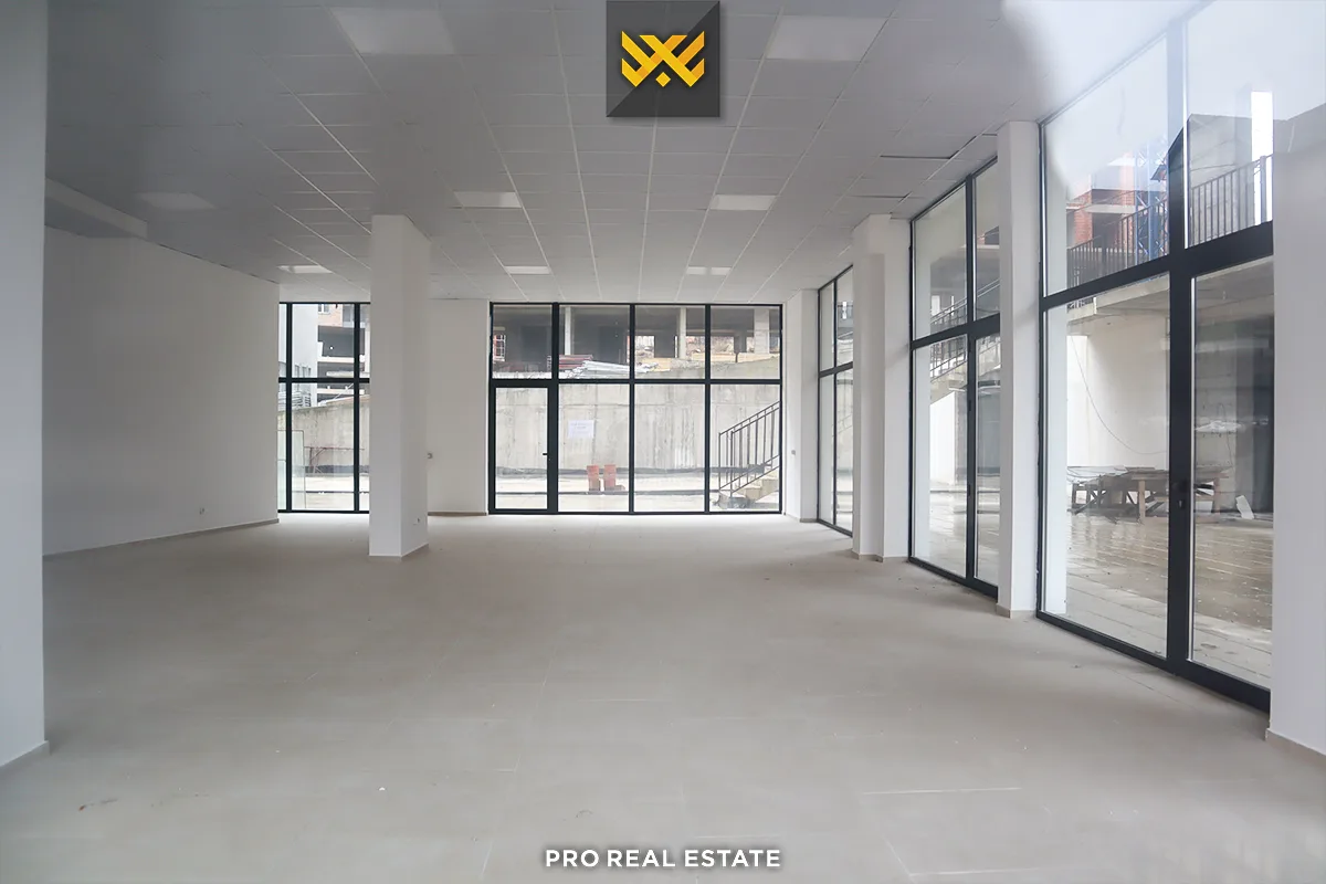 Lokal 182m² për #SHITJE te Prishtina e Re