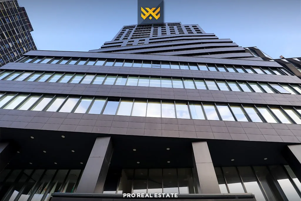 Zyrë 91m² për #SHITJE në Lakrishtë