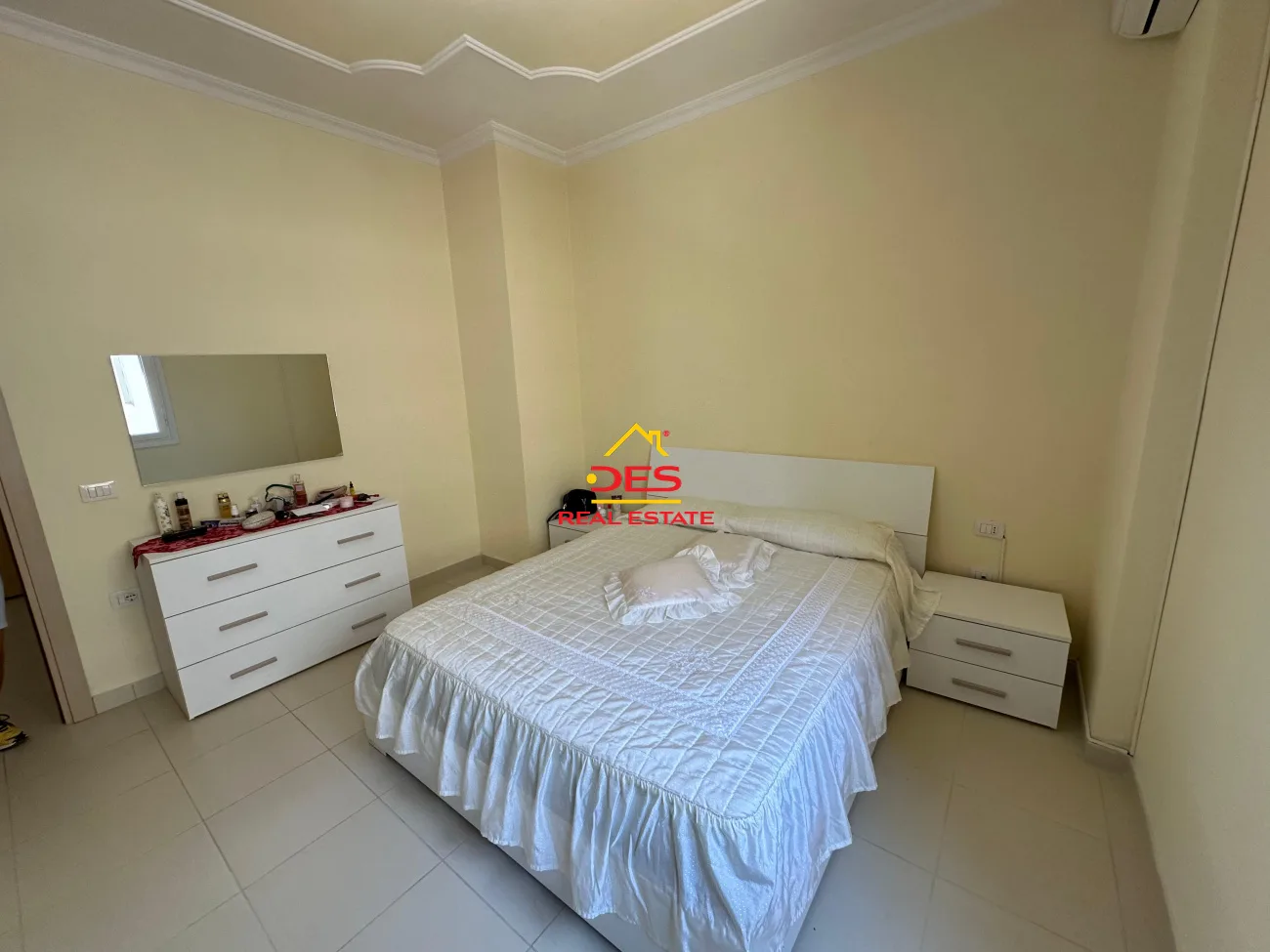 Jepet me qira aprtament 1+1 në lungomare,vlorë.