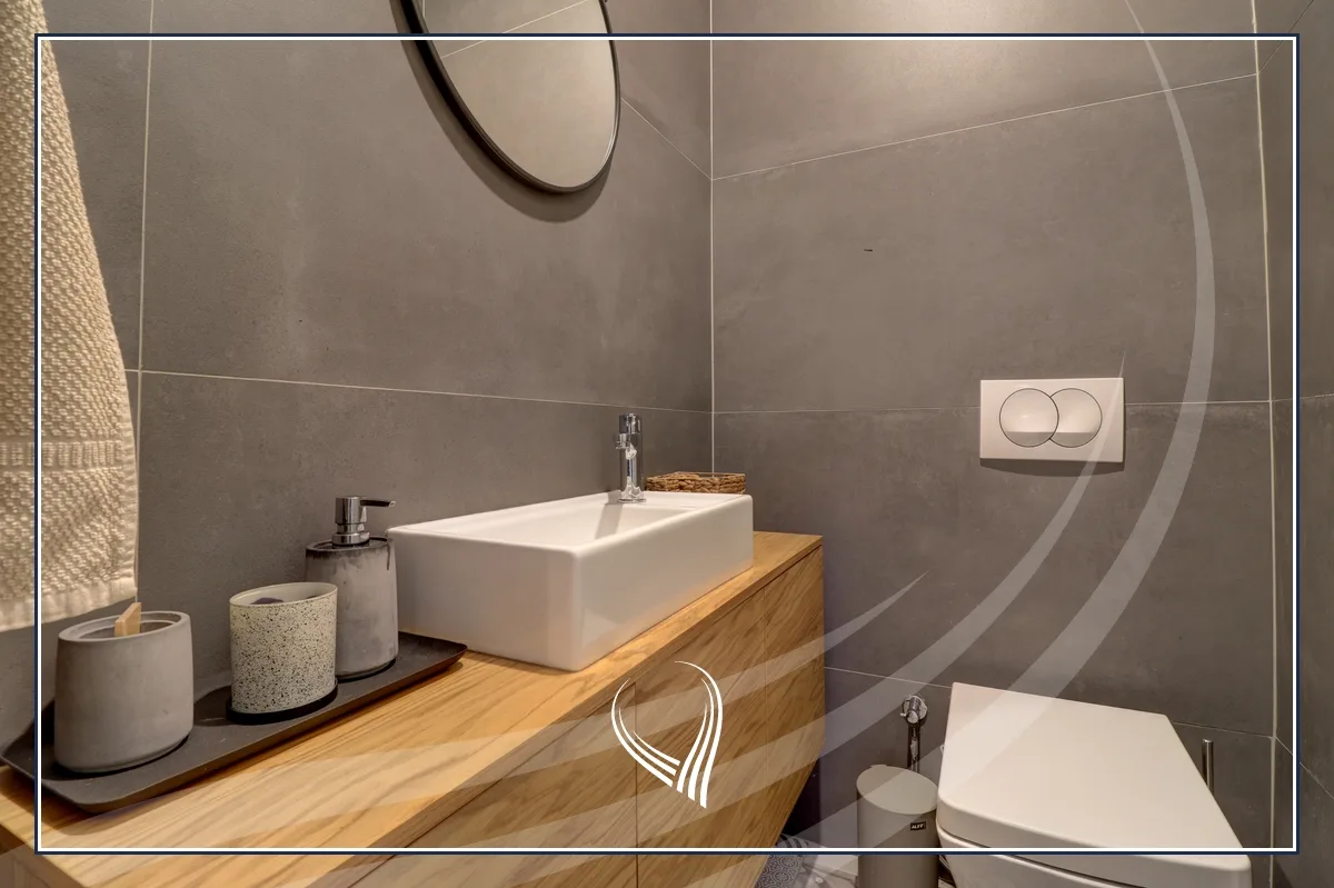 Penthouse 273m2 me qira në lagjen Mati 1 – KAWA Group