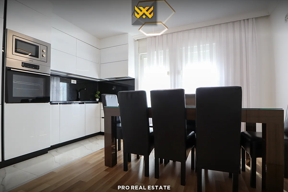 Shtëpi 345m² me #QIRA në Hajvali