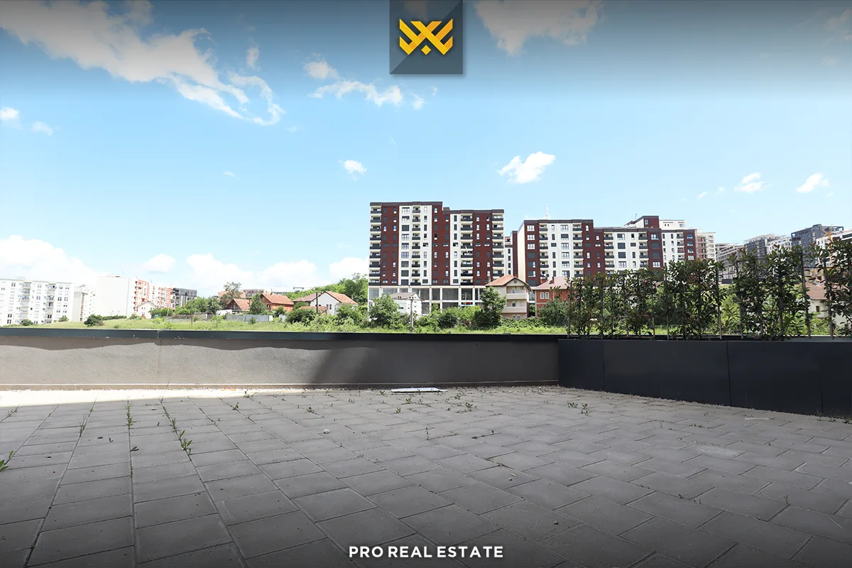 Banesë 107.67m² + 185.50m² për #SHITJE te Prishtina e Re.