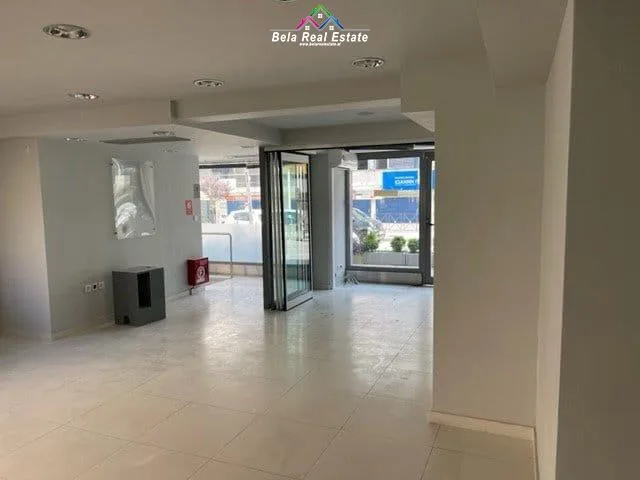Dyqan Ne Shitje Prane Pediatrise (ID BD1165) Tirane