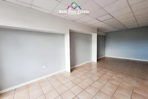Dyqan Me Qera Tek Rruga e Kavajes (ID BD21690) Tirane