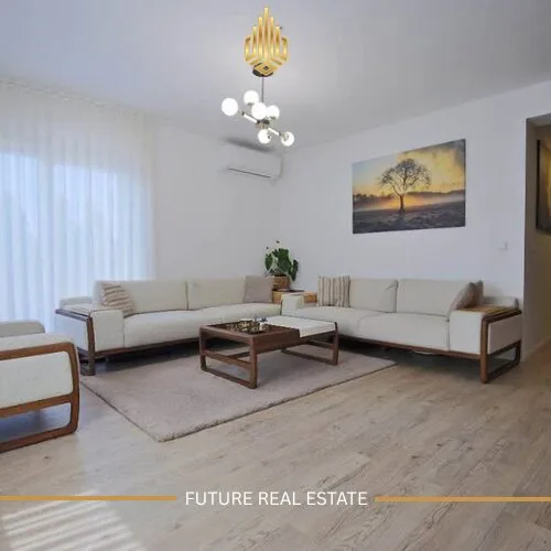 Penthouse në SHITJE