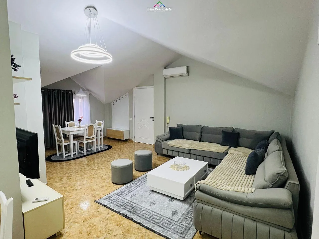 Apartament Me Qera 2+1 Tek Ish Parku (ID B221390) Tirane