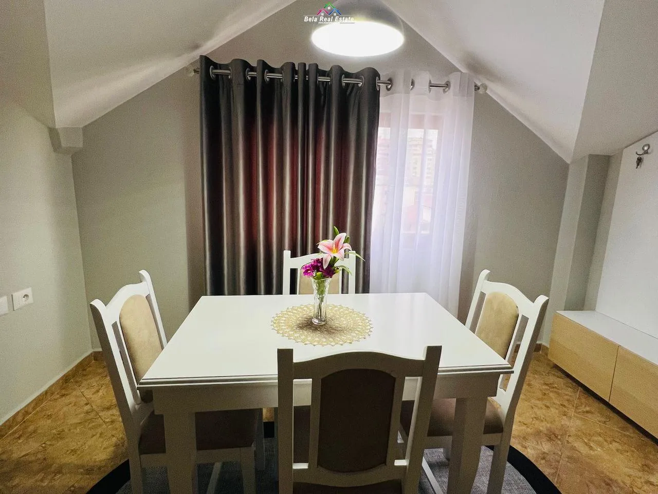 Apartament Me Qera 2+1 Tek Ish Parku (ID B221390) Tirane