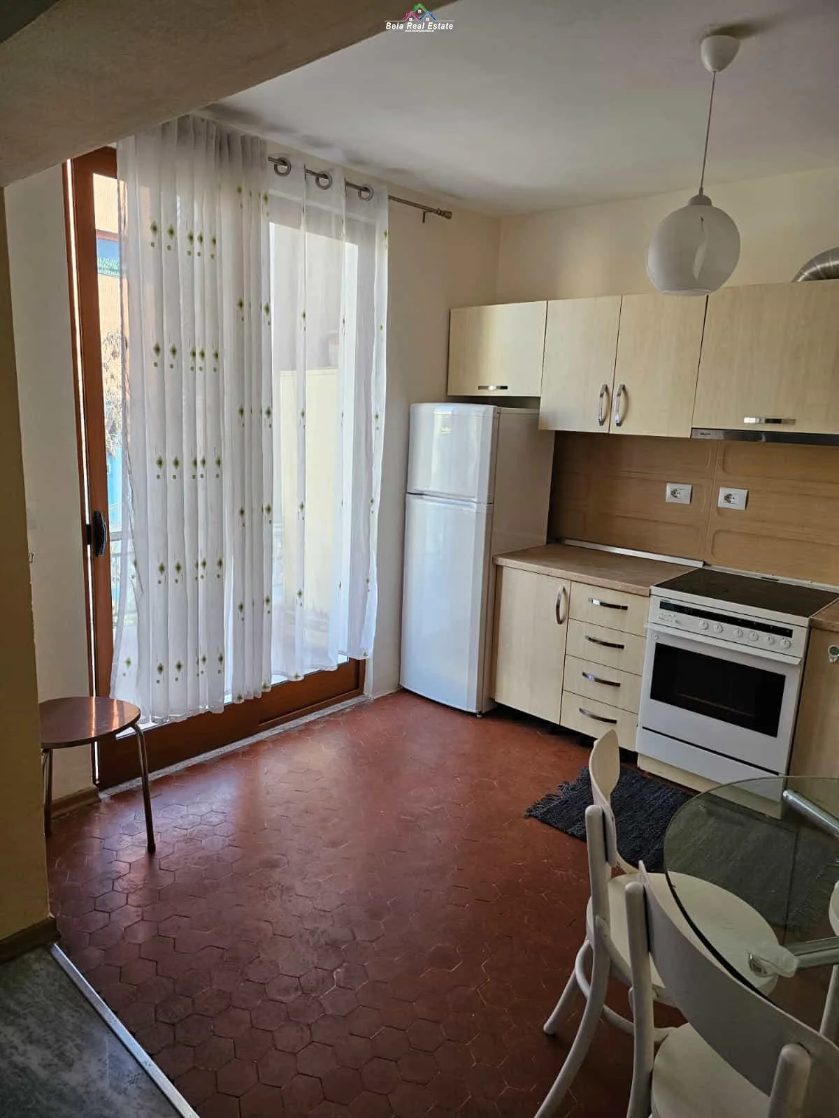 Apartament me Qera 1+1 ne Myslym Shyri (ID B211305) Tirane