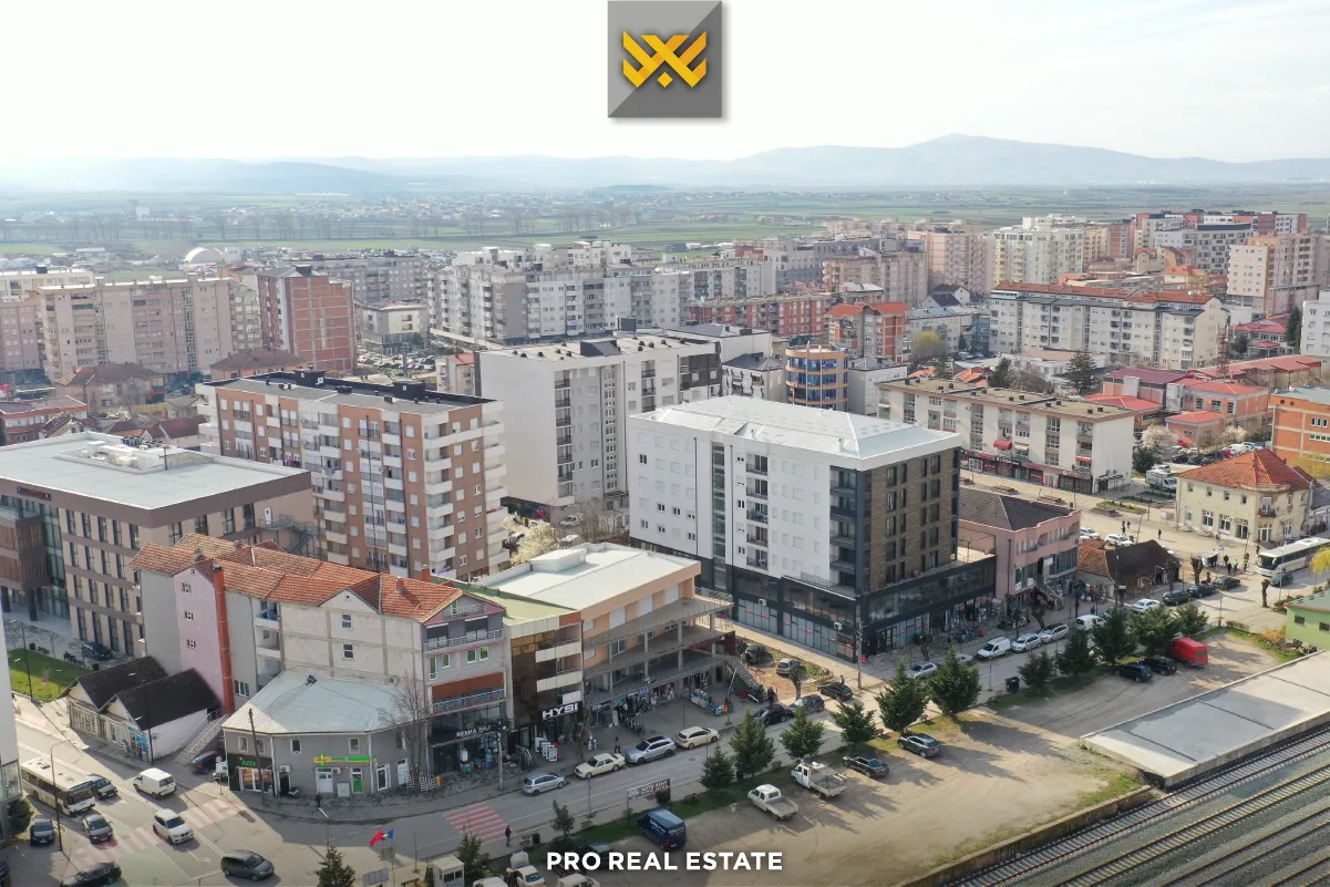 Objekt 1623m² për #SHITJE në Lipjan.