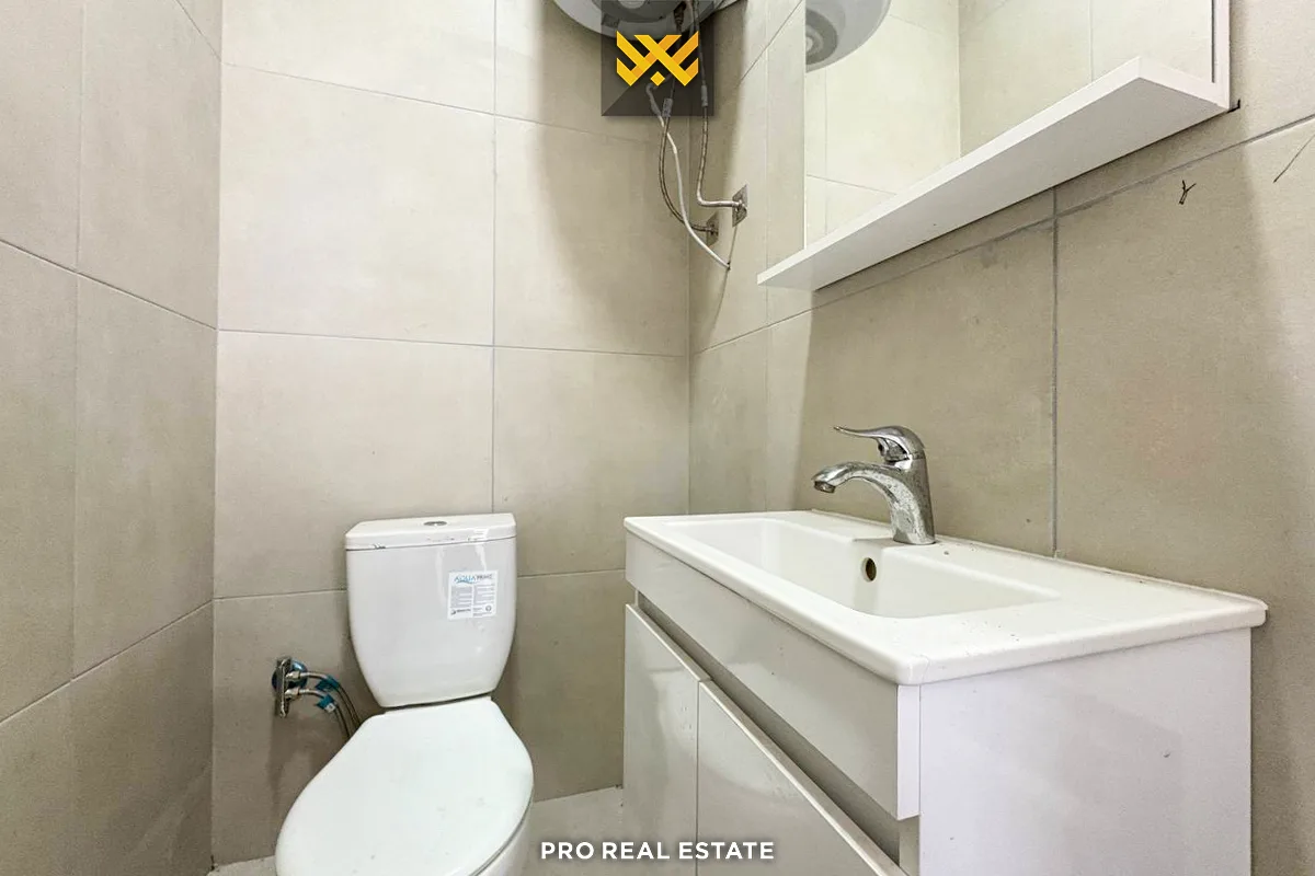 Lokal 85m² me #QIRA te Prishtina e Re