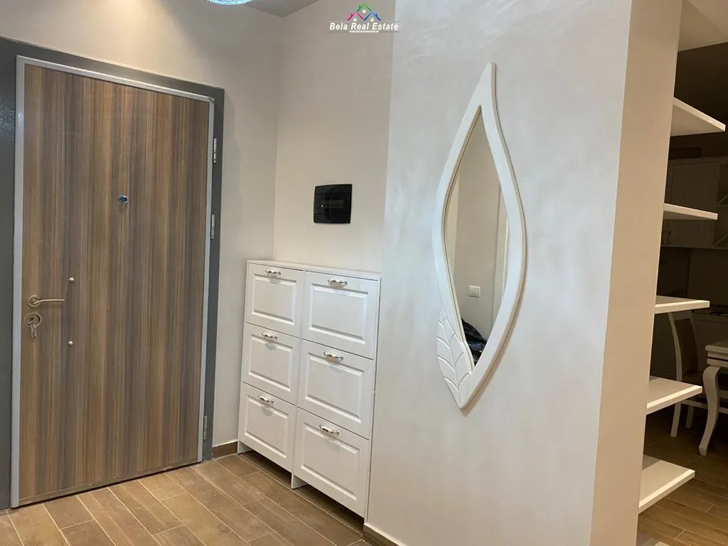 Apartament 2+1 Me Qera Tek Rruga e Kavajes (ID B220964) Tirane.