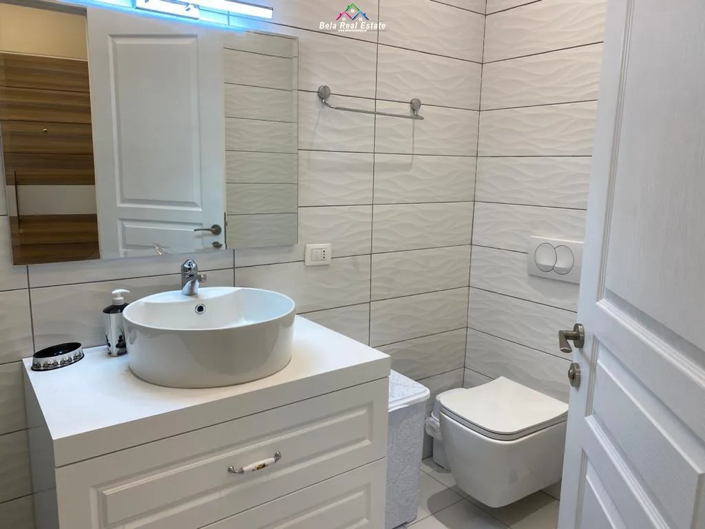 Apartament 2+1 Me Qera Tek Rruga e Kavajes (ID B220964) Tirane.