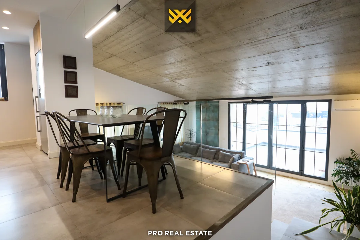 Banesë Penthouse 174m² me #QIRA në Dragodan