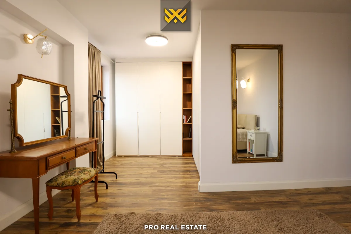Banesë Penthouse 174m² me #QIRA në Dragodan