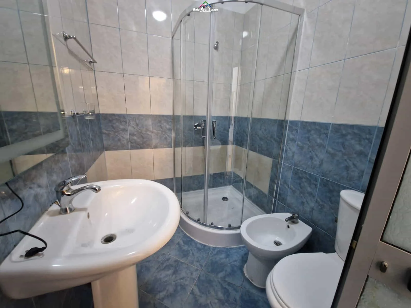 Apartament me Qera 1+1 Ne Myslym Shyr ( ID B2101512) Tirane