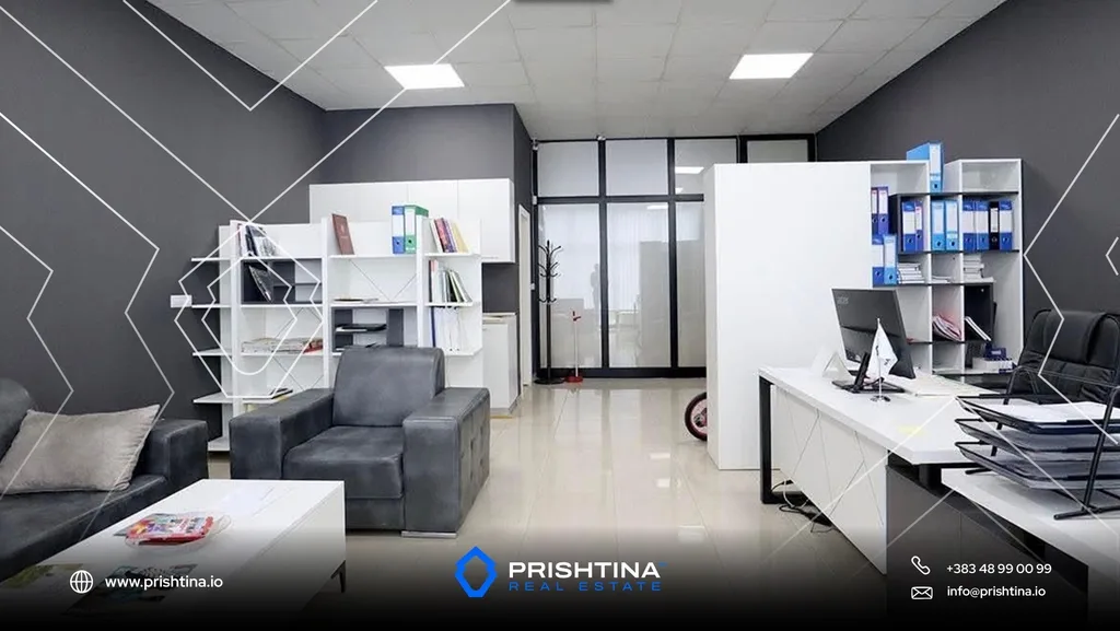 Lokal ne #shitje 50m2 te Rruga B