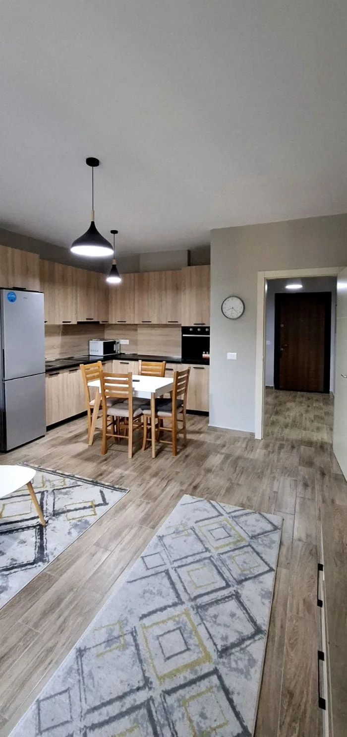 Apartament Me Qera 1+1 Tek Fusha E Aviacionit (ID B2101102) Tirane