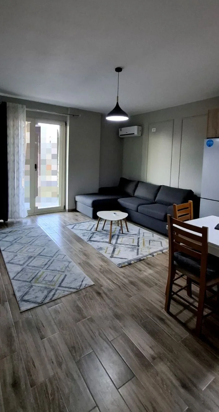 Apartament Me Qera 1+1 Tek Fusha E Aviacionit (ID B2101102) Tirane