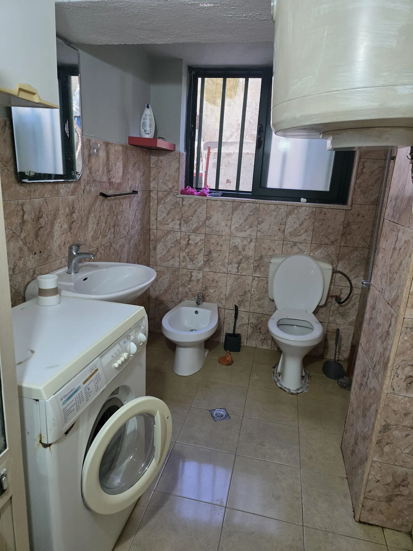 Vile Me Qera 1+1 Ne Myslym Shyr ( ID BV22539) Tirane