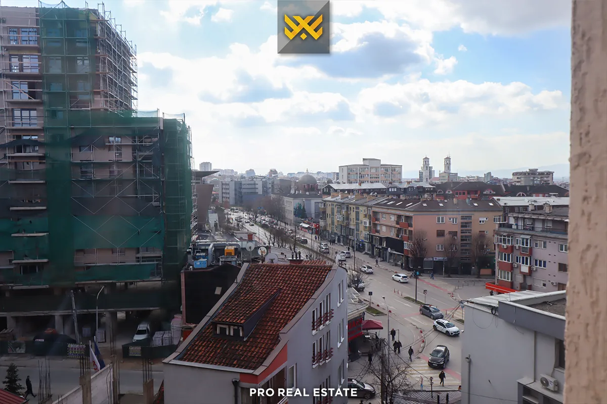 Banesë 80m² për #SHITJE në Qendër