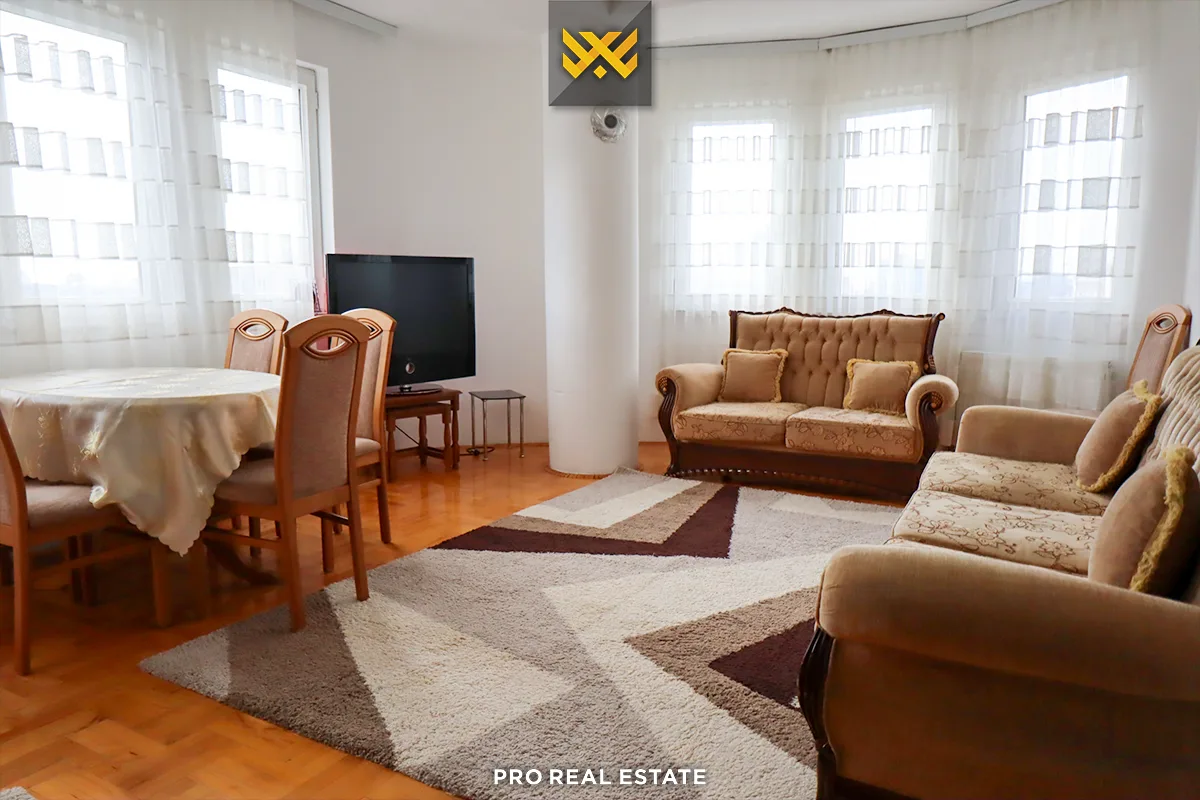 Banesë 80m² për #SHITJE në Qendër