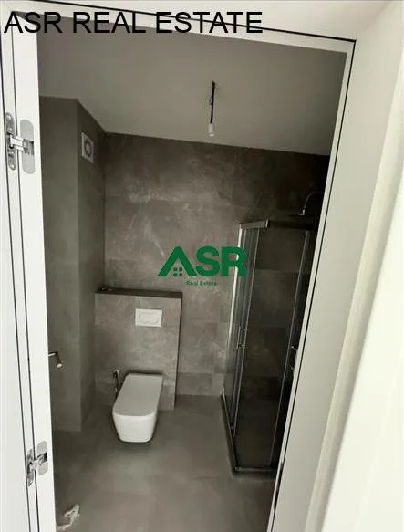 #ID:3968 Banesë 84m2 me #qira në Emshir, objekti Koral