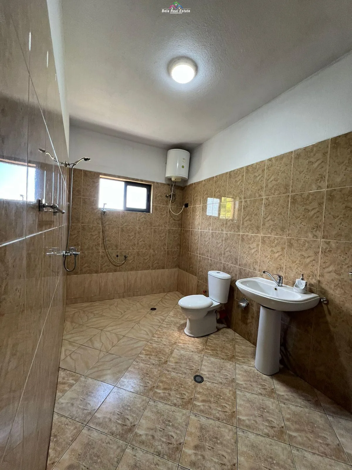 Kat Vile Me Qera 2+1 Ne Yzberisht (ID BV22308) Tirane.
