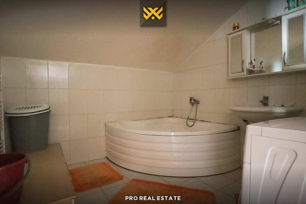 Banesë 138m² për #SHITJE në Fushë Kosovë.