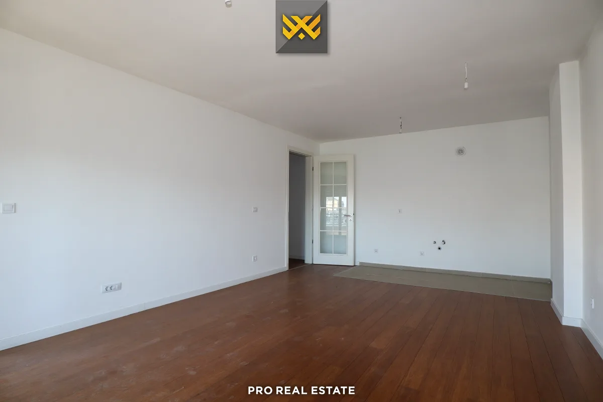 Banesë / Zyrë 119m²me #QIRA te Rruga B