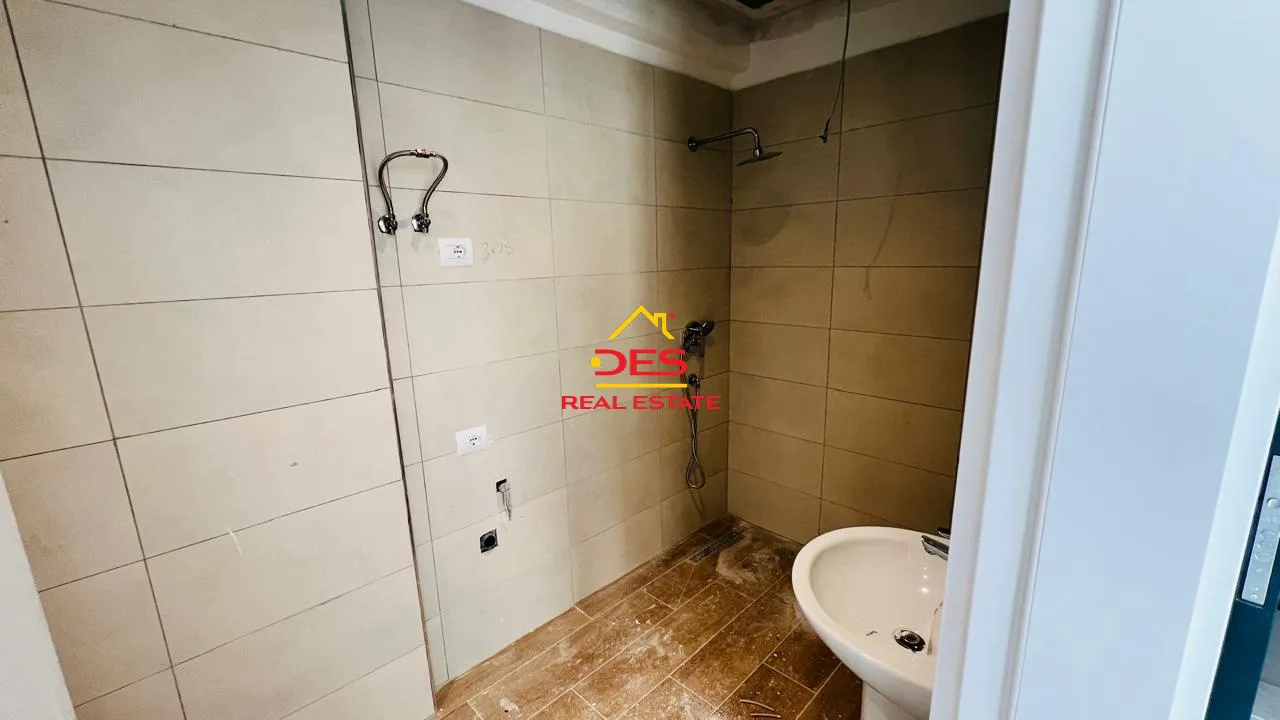 Shitet apartament 1+1 në orikum ,vlorë