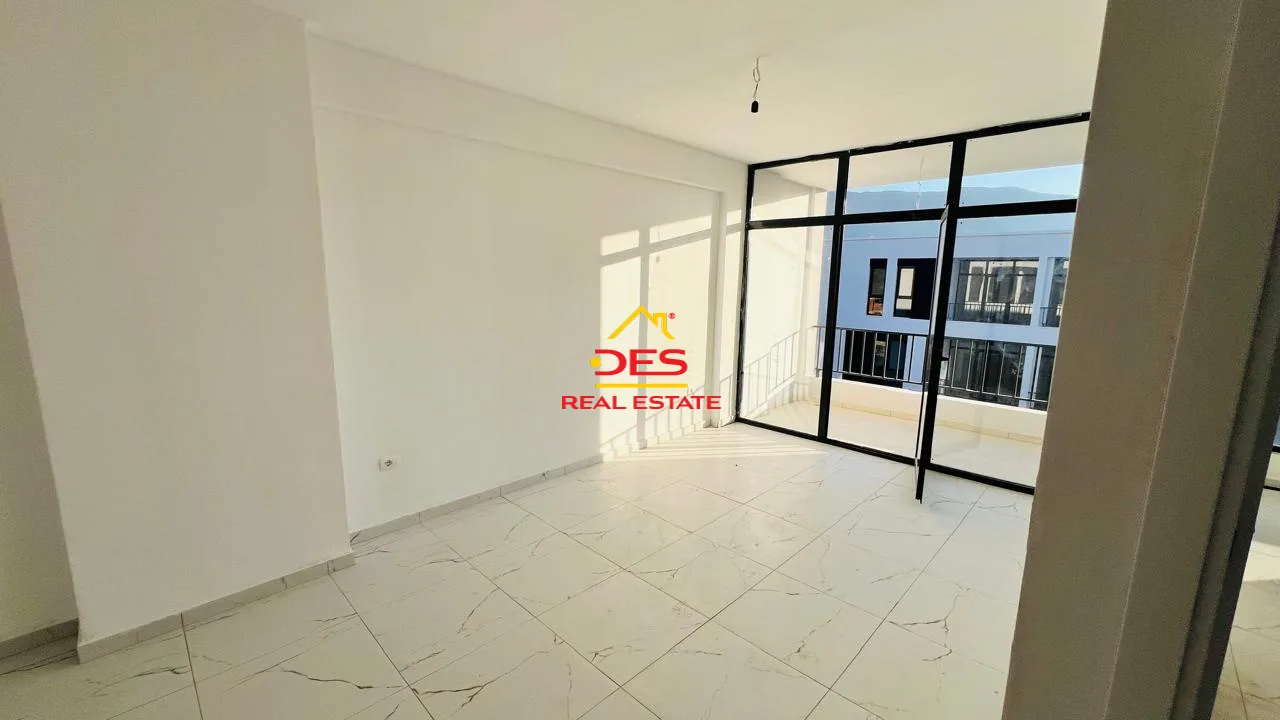 Shitet apartament 1+1 në orikum ,vlorë