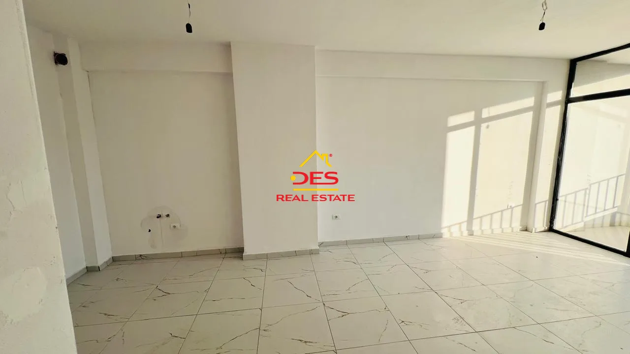Shitet apartament 1+1 në orikum ,vlorë