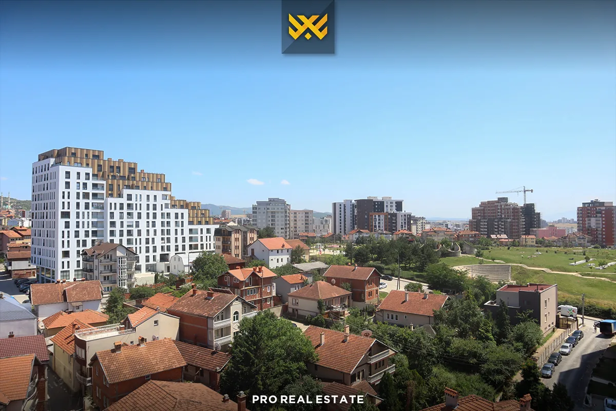 Banesë / Penthouse 157m² + 30m² për #SHITJE në Velani