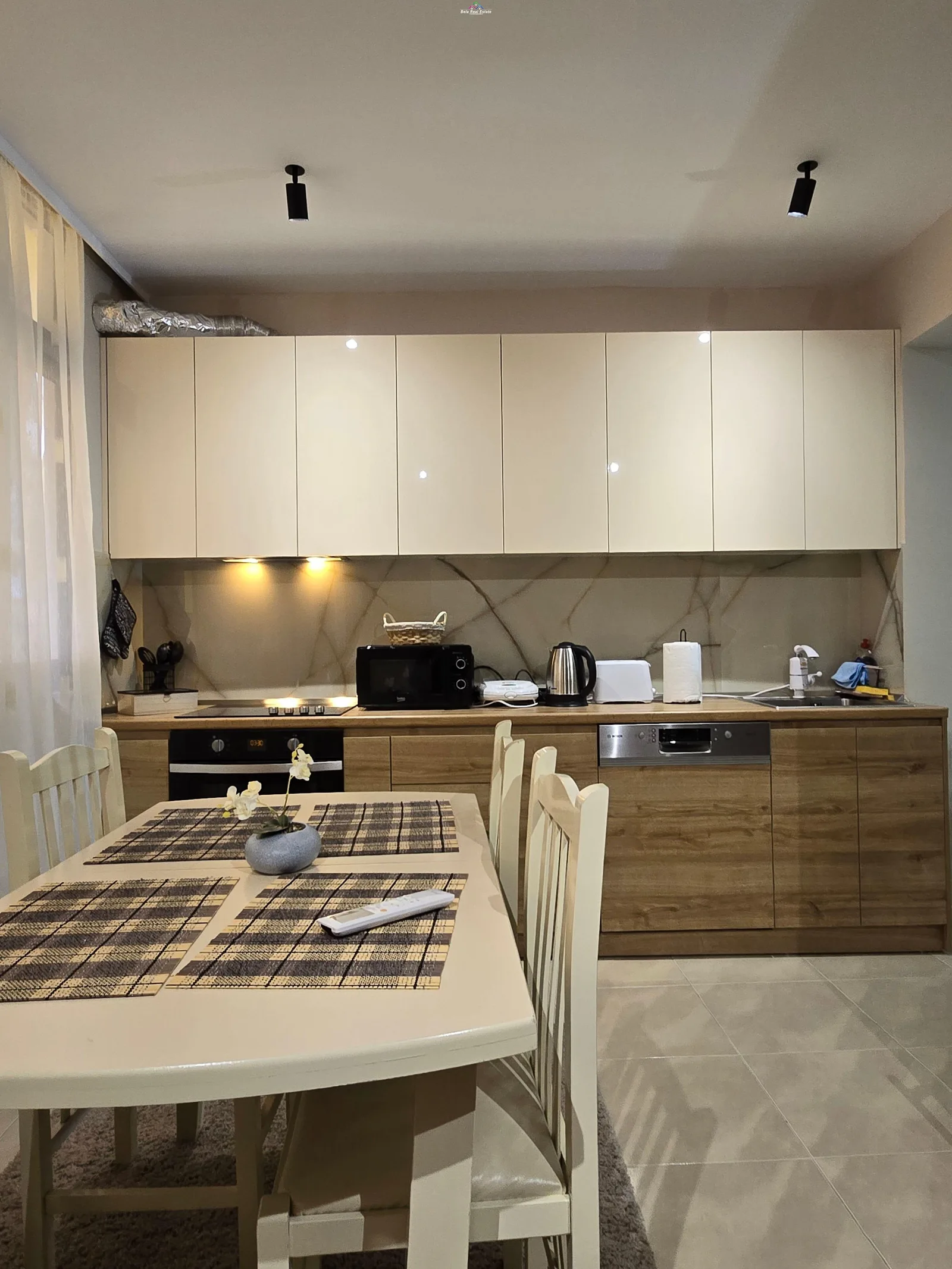 Apartament Me Qera 1+1 Ne Qender ( ID B211415) Tirane
