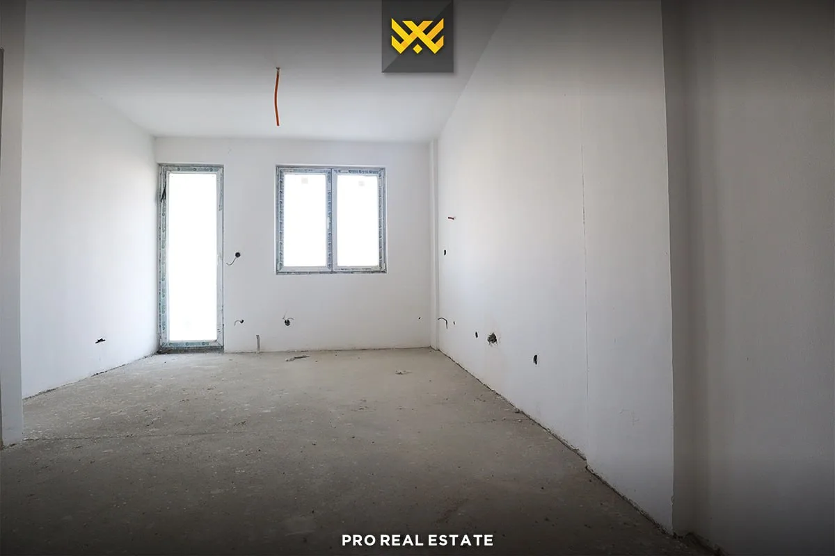 Banesë 160m² me #QIRA në Dragodan.