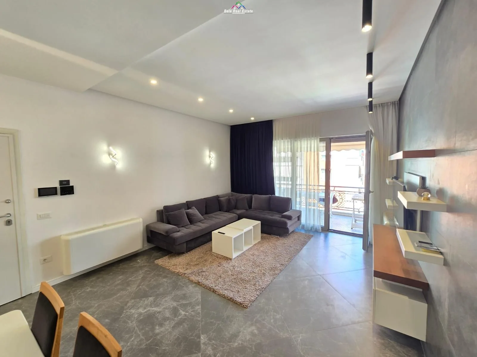 Apartament Me Qera 2+1+Post Parkimi tek Kompleksi Delijorgji (ID B2201878) Tirane