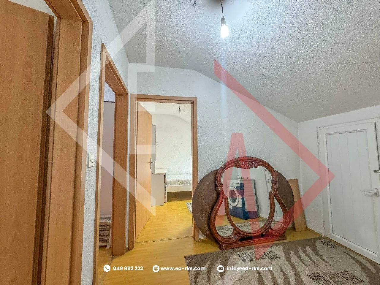 BANESË ME QIRA NË QENDËR TË PRISHTINËS!