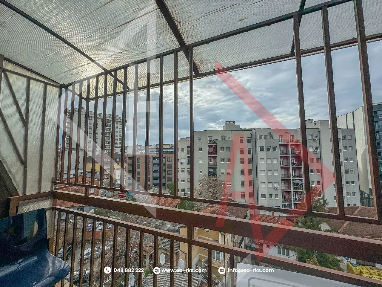 BANESË ME QIRA NË QENDËR TË PRISHTINËS!