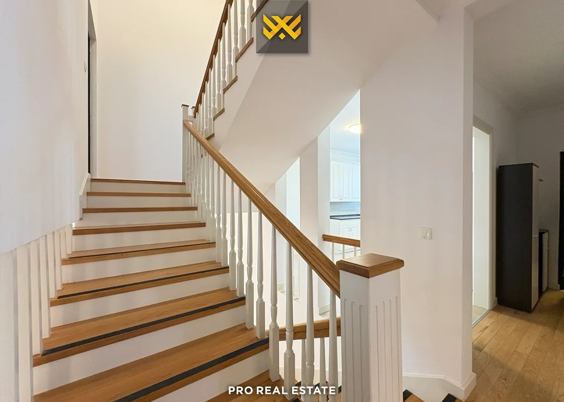 Shtëpi 264m² me #QIRA në Lagjen Fshati Ndërkombëtar