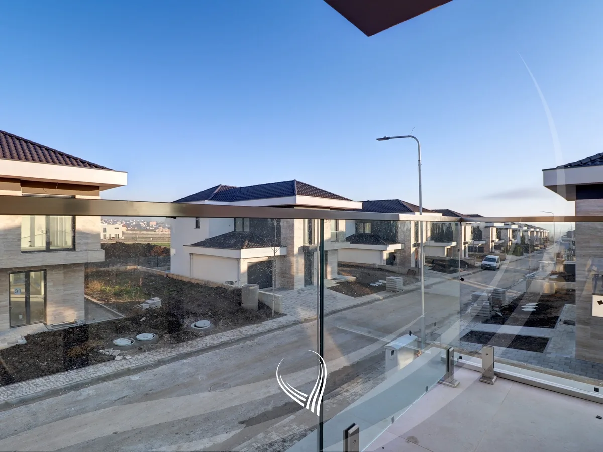 Shtëpi 452m2 në shitje ne lagjen Premiera Residence - Çagllavicë