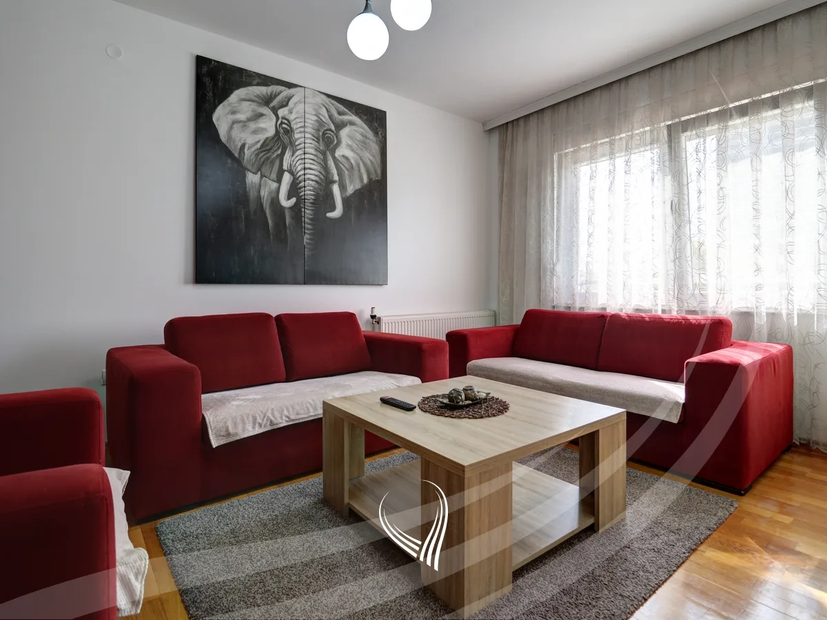 Banesë me 2 dhoma gjumi me qira në lagjen Kalabria – Emshir – Prishtina Stars